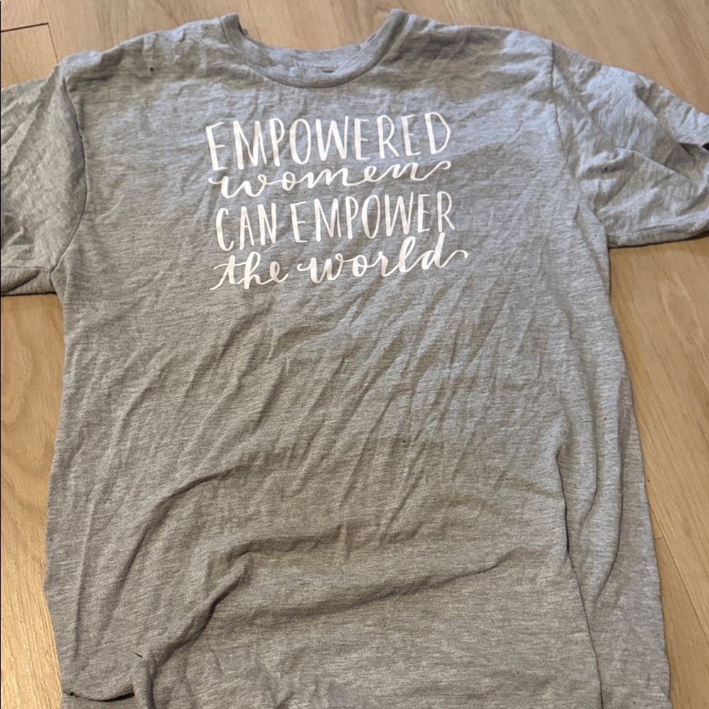 Michaels Heather Gray T-Shirt